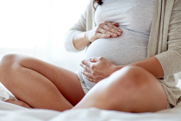 Er eyelash extensions sikkert at få, mens du er gravid?