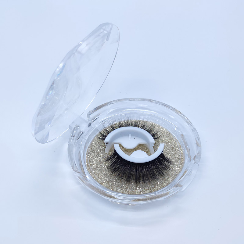 Selvklæbende falske vipper Wispy øjenvipper med diamantæske